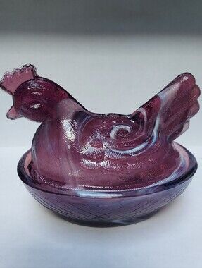 Purple White Slag Swirl Glass Hen Chicken On Nest Dish